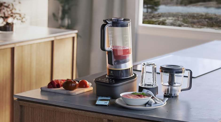 Electrolux Takes Guesswork Out Of Blending Through Smart Appliance