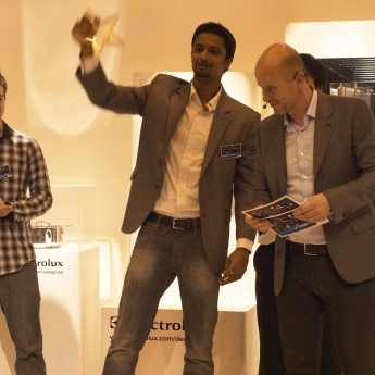 Peter Alwin wins Electrolux Design Lab 2010 with The Snail – Electrolux ...