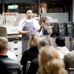 Electrolux hosts cooking event with world-renowned chef