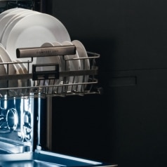 AEG ComfortLift dishwasher