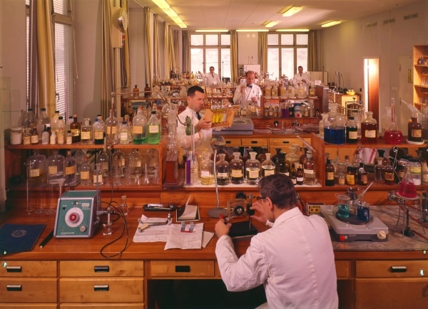 The central laboratory on Lilla Essingen with personel at work