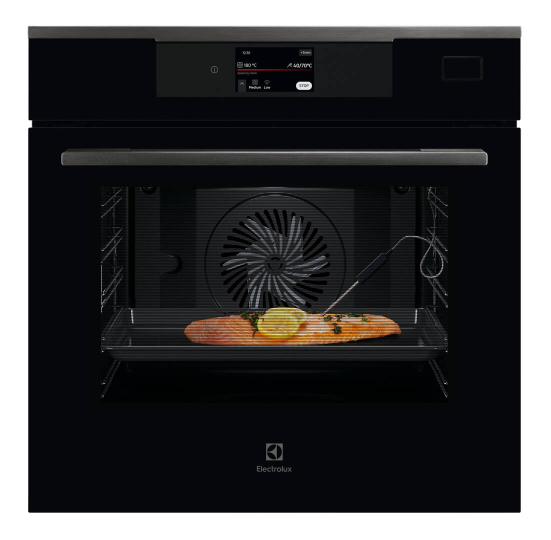 800 MealAssist Oven with SteamPro